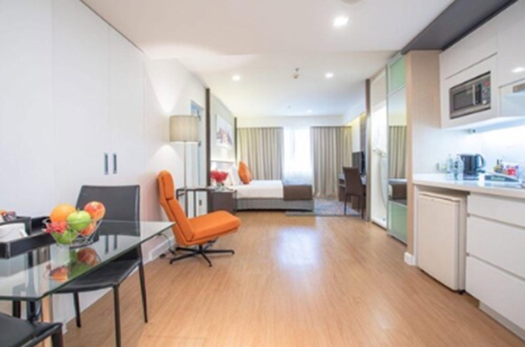 Parkroyal Suites Бангкок Екстер'єр фото